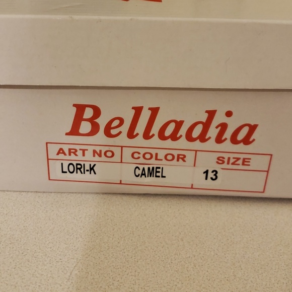 Boots - Picture 3 of 3